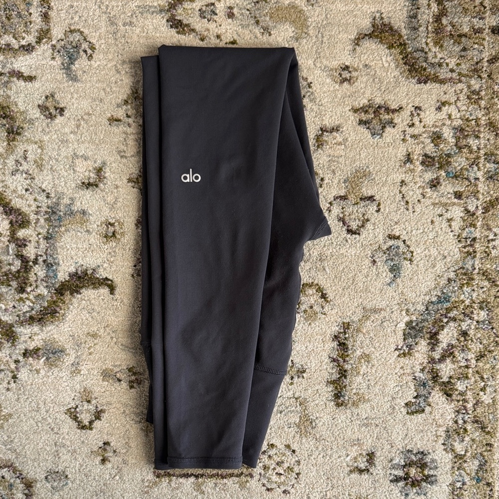 ALO Yoga Charcoal Gray Leggings